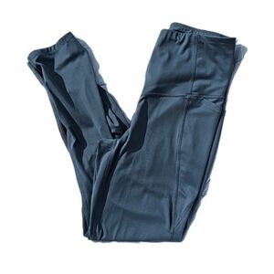 🆕️ All In Motion Leggins Size M